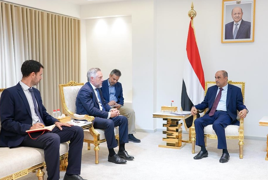 رئيس الوزراء يستقبل في عدن سفير الاتحاد الأوروبي الجديد لدى اليمن