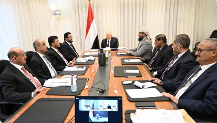 مجلس القيادة يناقش مستجدات الأوضاع الوطنية ويحث على تعظيم مكاسب الاصلاحات وتضييق الخناق على المليشيا