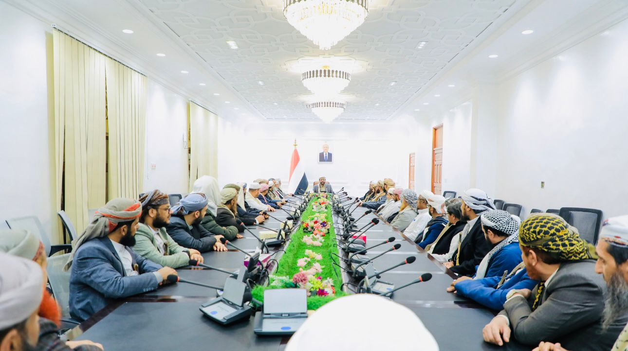 العرادة يلتقي المكونات الدعوية ويؤكد أهمية جمع الكلمة ومحاربة الظواهر السلبية